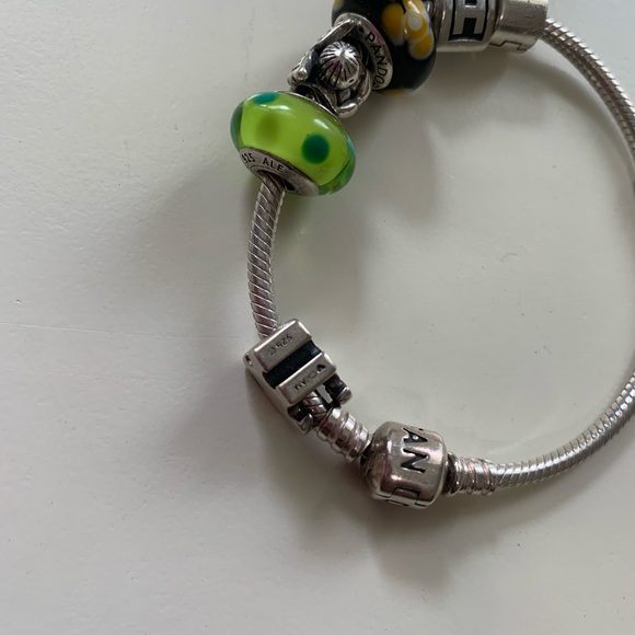 Pandora charm bracelet - Picture 10 of 12